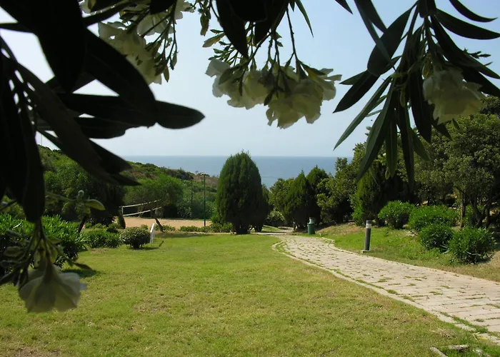 Baia Delle Ginestre