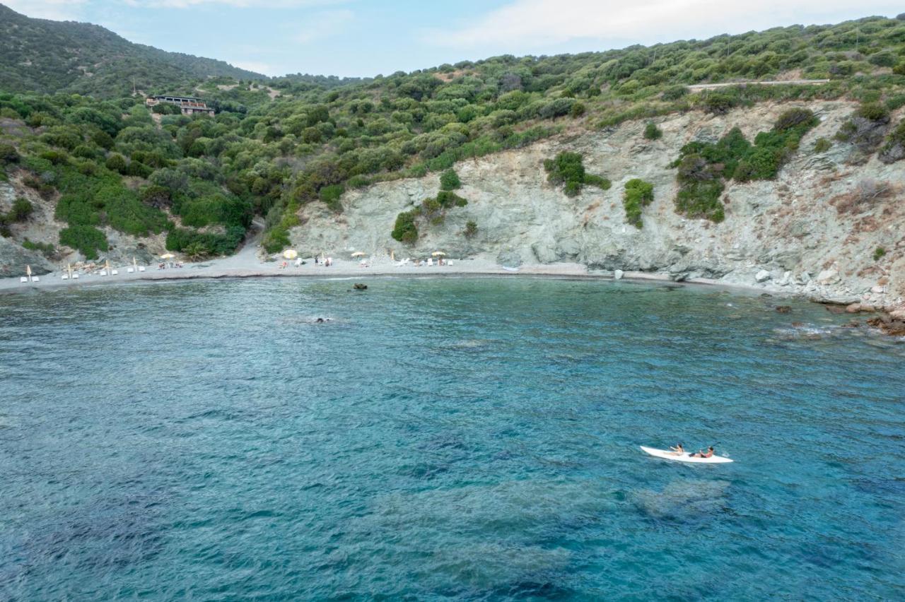Baia Delle Ginestre Aparthotel