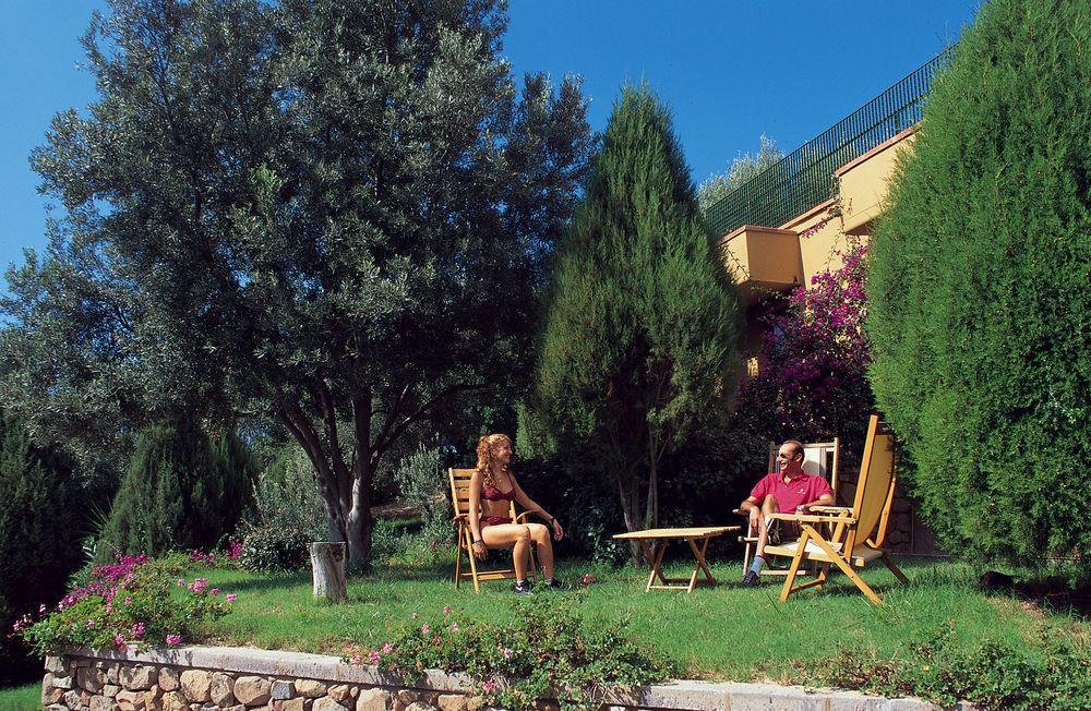 Aparthotel Baia Delle Ginestre Teulada