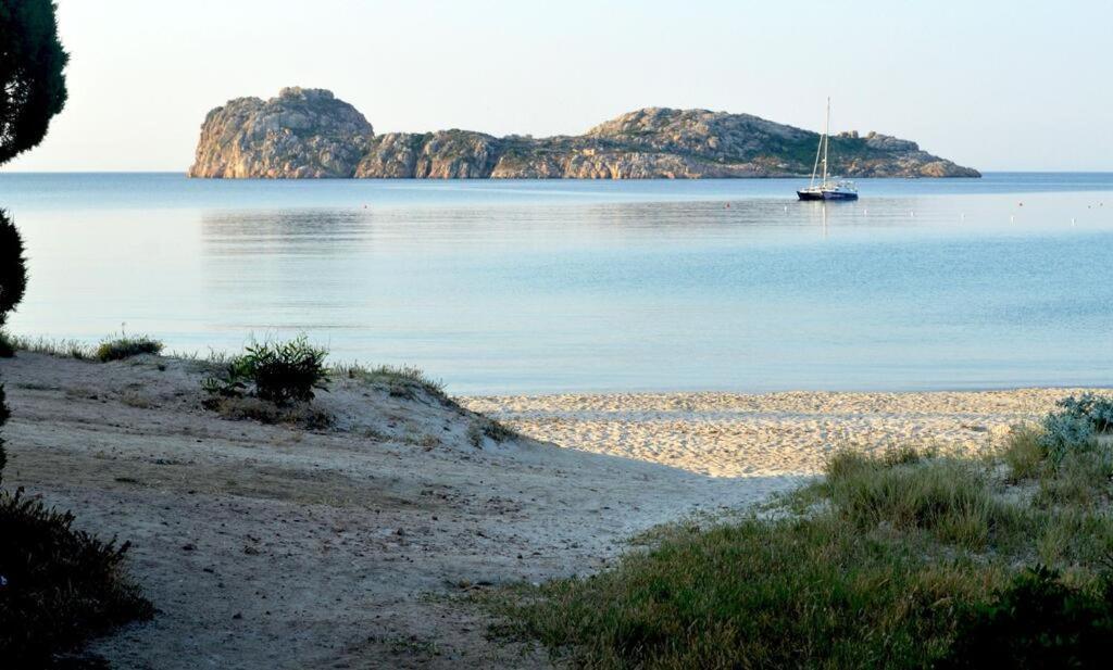 Eco Village Baia Delle Ginestre Teulada
