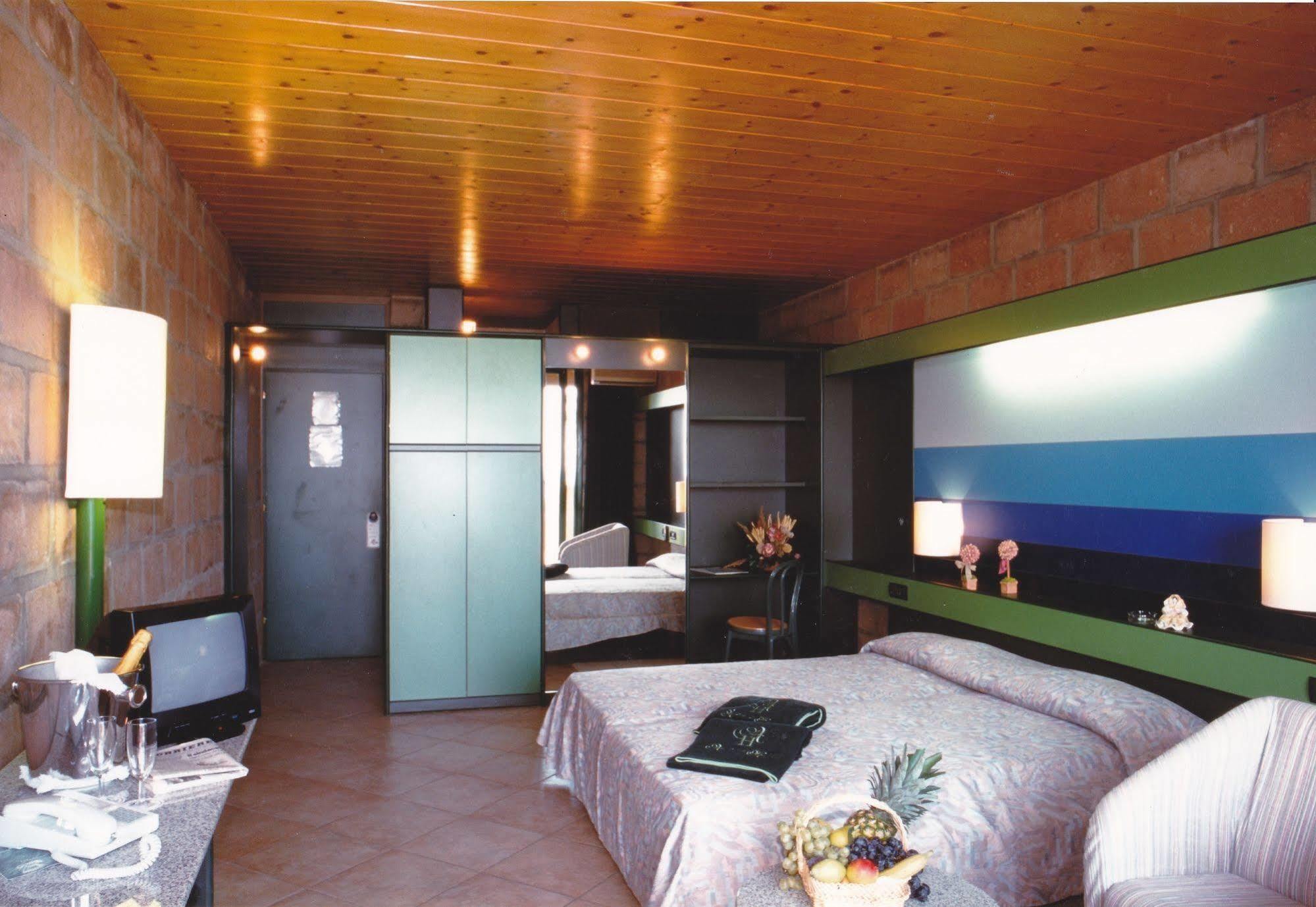 Eco Village Baia Delle Ginestre Teulada